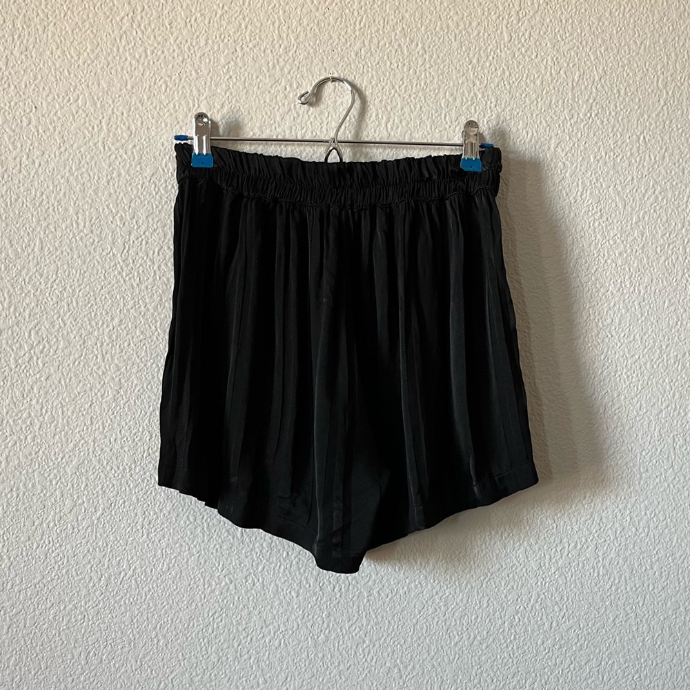 Tina + Jo Satin Flutter Shorts In Black Size Small - image 3